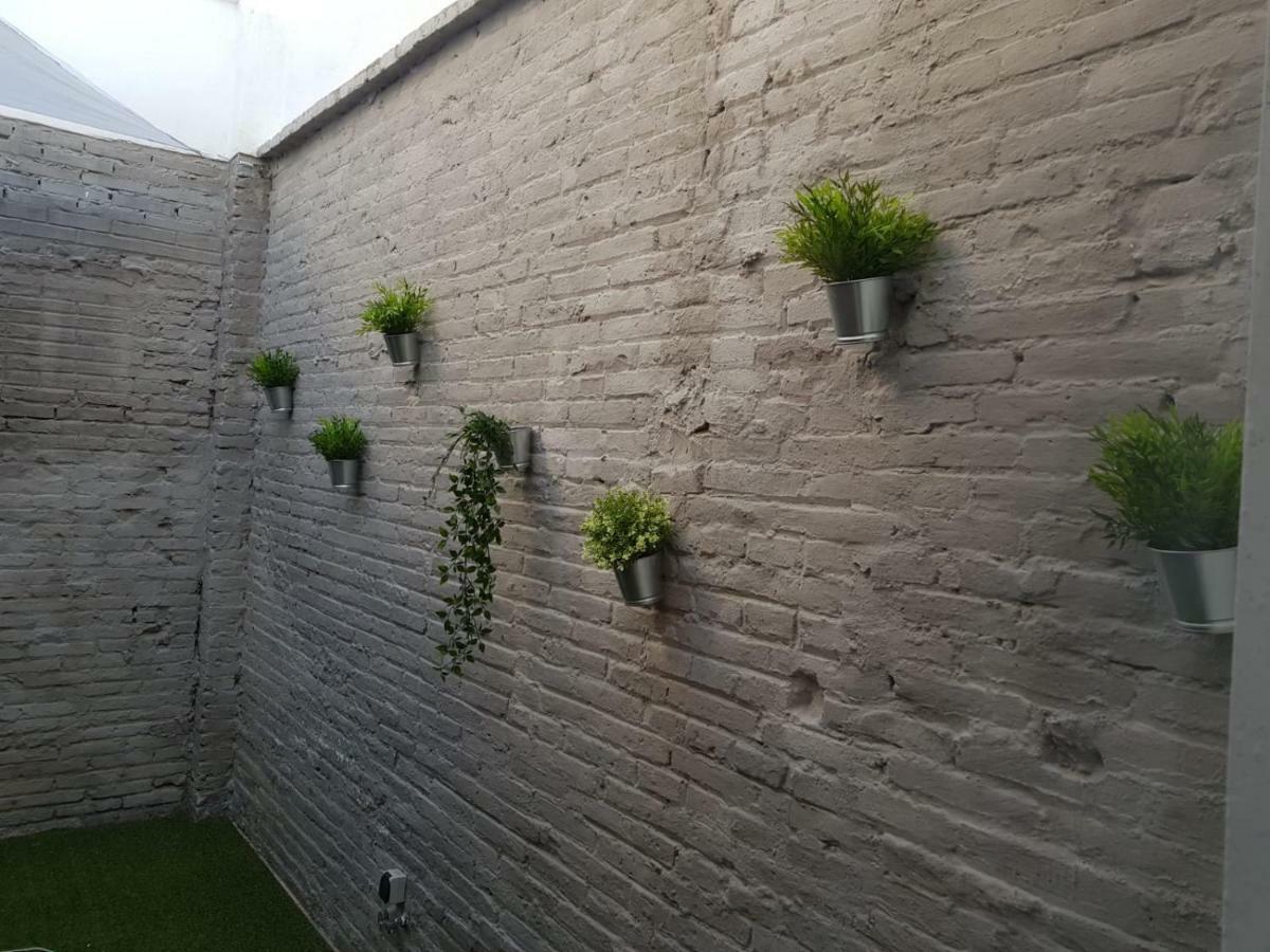 Florista Bonito Alojamiento Bien Comunicado Otel Valensiya Dış mekan fotoğraf