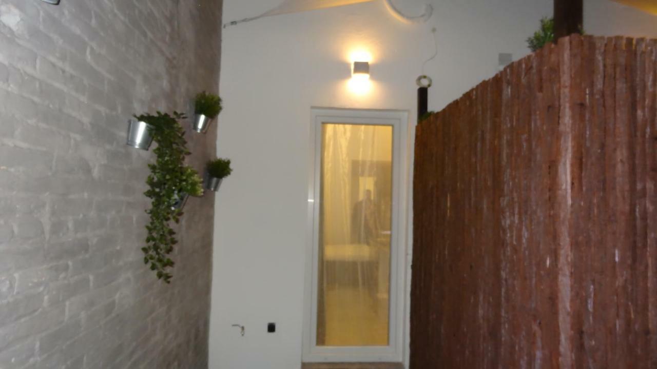Florista Bonito Alojamiento Bien Comunicado Otel Valensiya Dış mekan fotoğraf