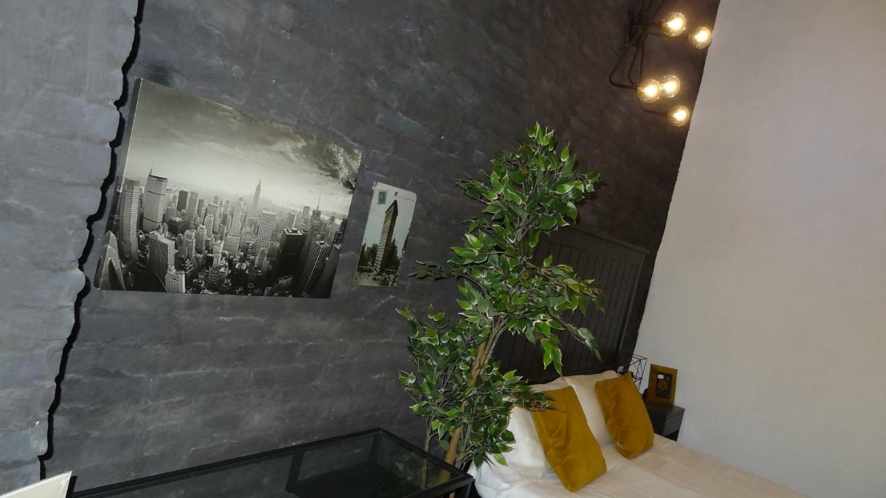 Florista Bonito Alojamiento Bien Comunicado Otel Valensiya Dış mekan fotoğraf