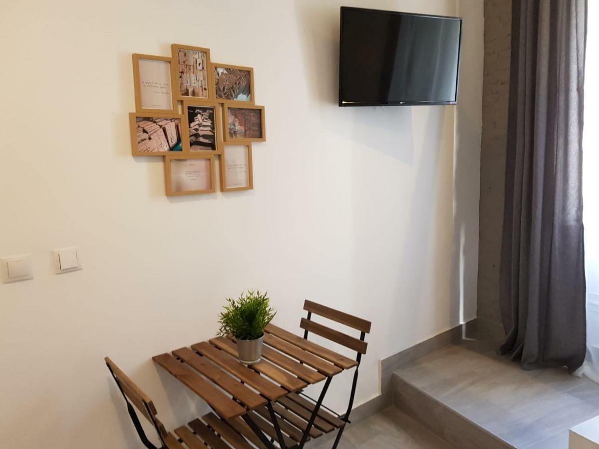 Florista Bonito Alojamiento Bien Comunicado Otel Valensiya Dış mekan fotoğraf