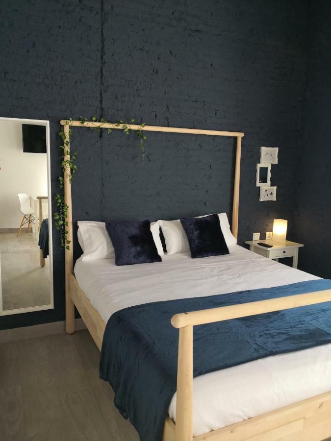 Florista Bonito Alojamiento Bien Comunicado Otel Valensiya Dış mekan fotoğraf