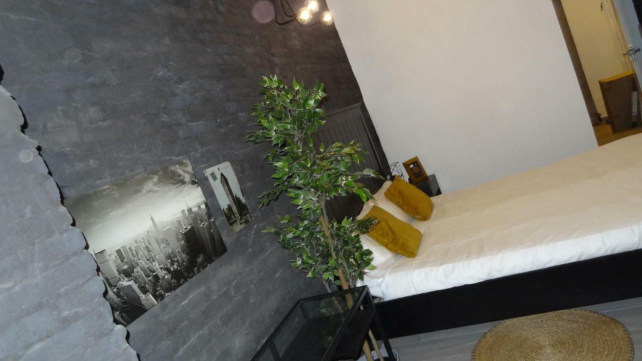 Florista Bonito Alojamiento Bien Comunicado Otel Valensiya Dış mekan fotoğraf